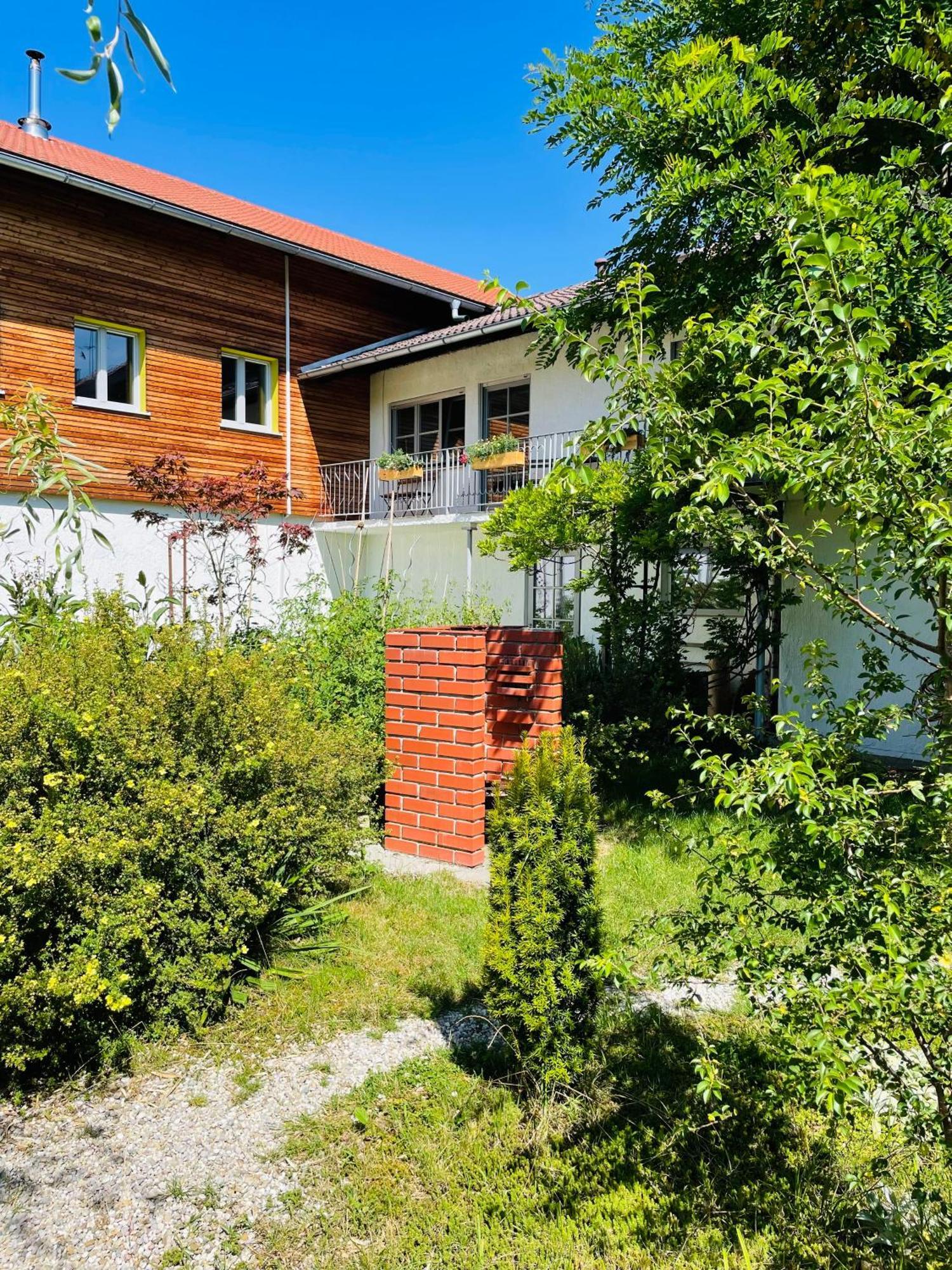 Natur-Retreat Am Leitgeringer See Tittmoning Exterior foto